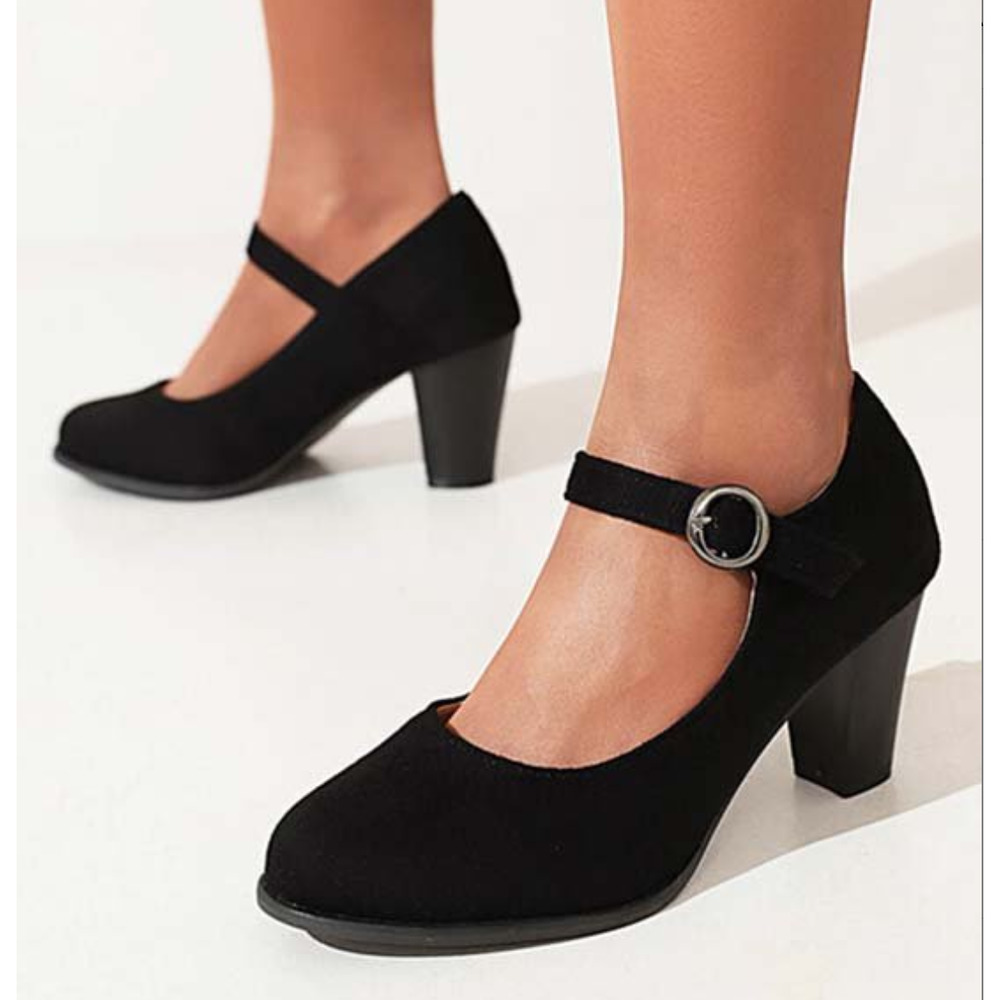 BUTITI  Black Block-Heel Round-Toe Pump in Size 10 New Retail $180